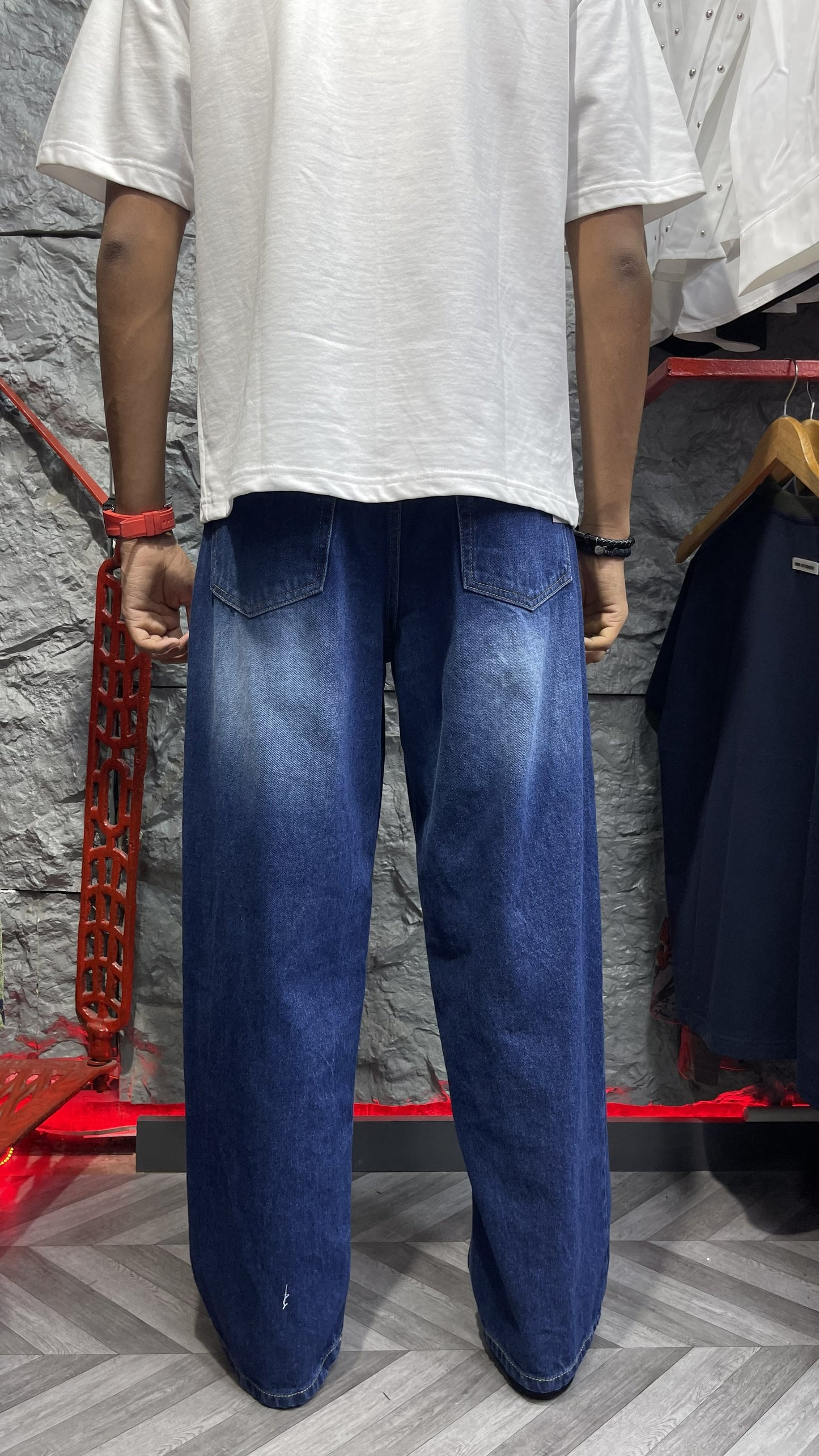 Vertical Fade Baggy | Mid-Wash Blue